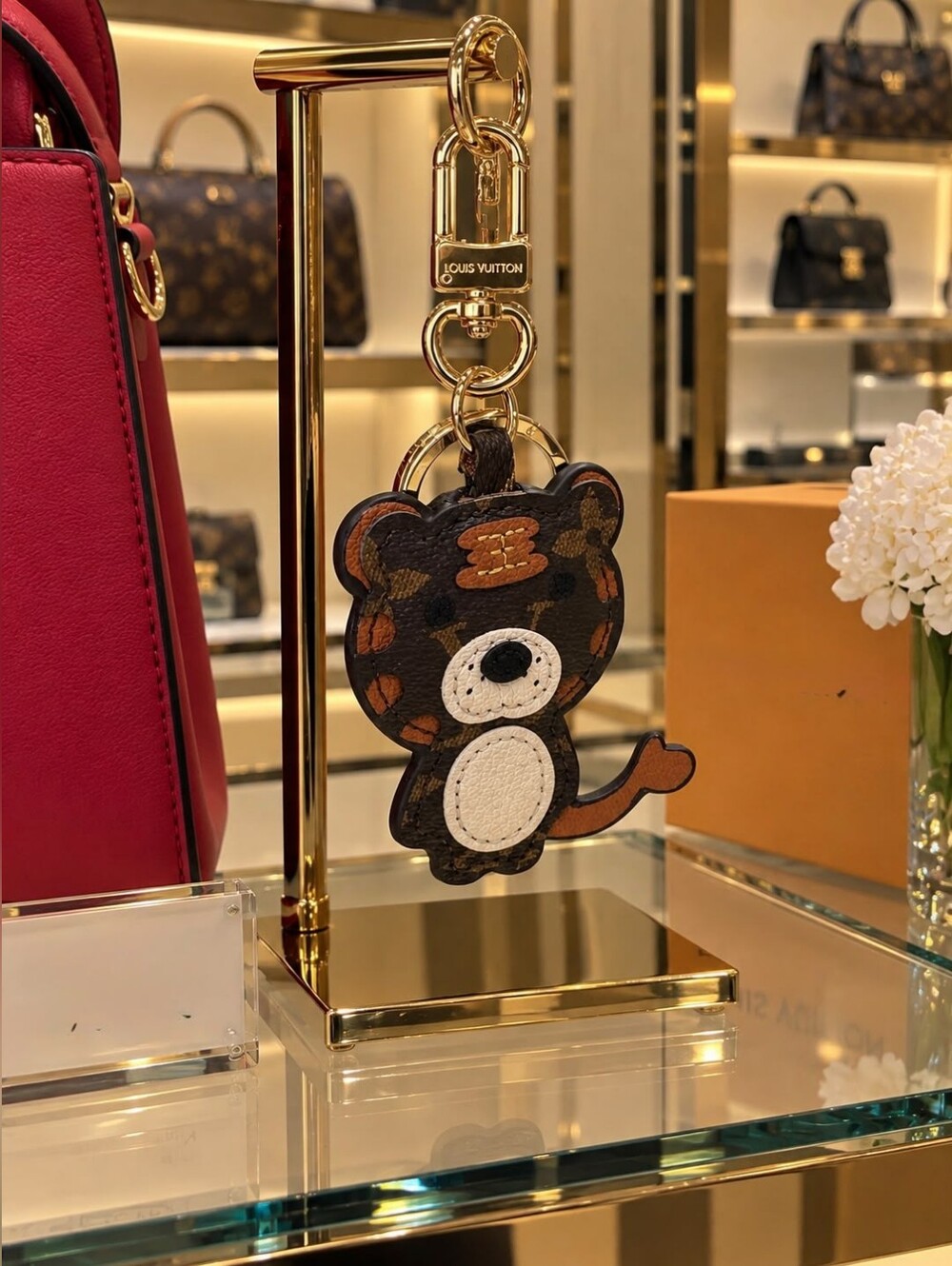 Gat Key6 Monogram Keychain